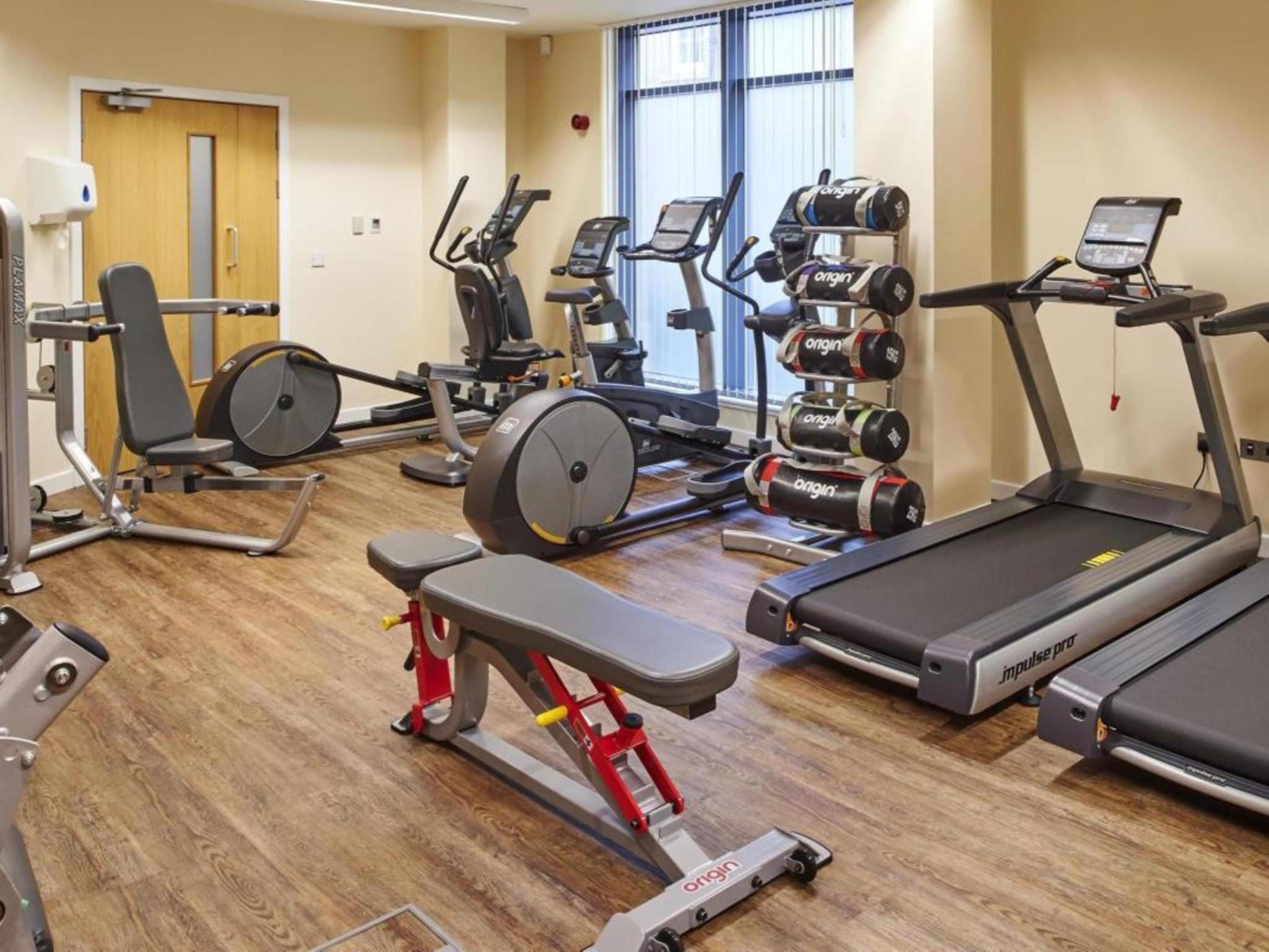 Intercontinental Edinburgh The George By Ihg Hotel Luaran gambar A typical gym