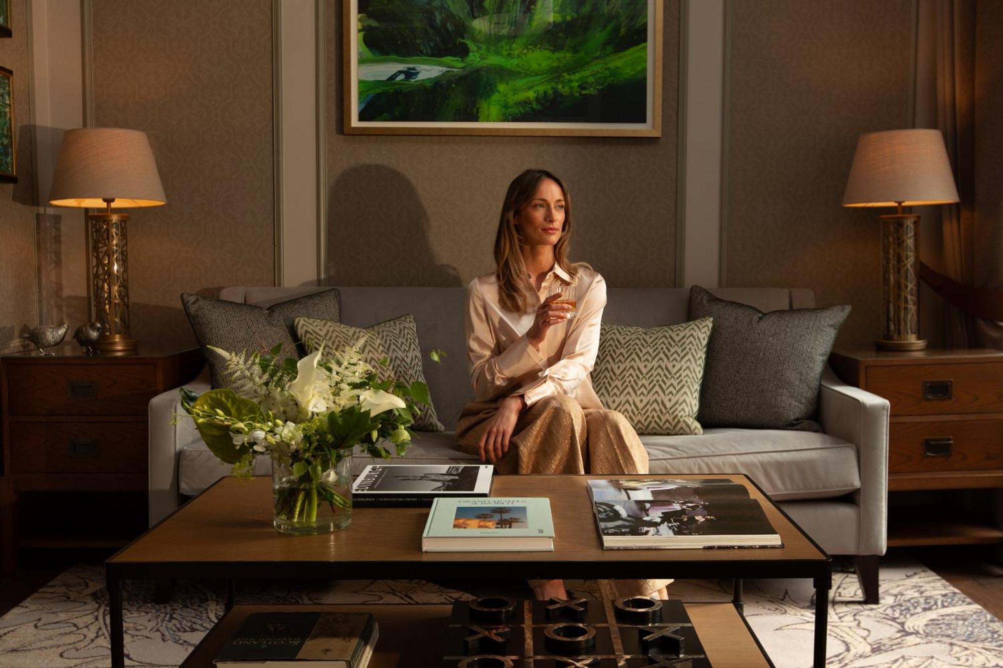 Intercontinental Edinburgh The George By Ihg Hotel Luaran gambar A living room